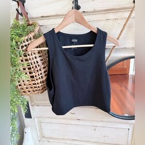 Girlfriend collective cropped tank top